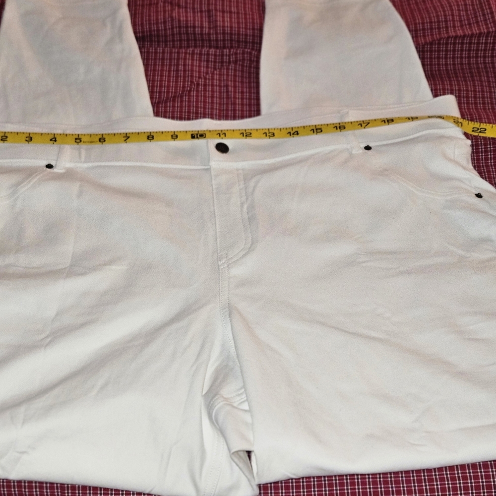 Hue Plus Sized Stretch Denim Leggings 3X NWT